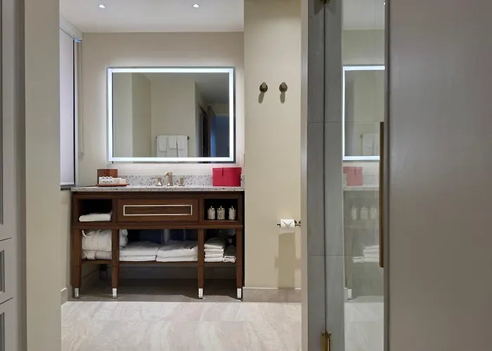 Saint John'S Resort